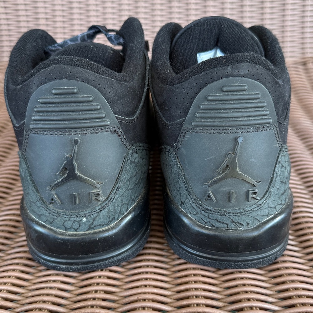 Kids Boys Nike Air Jordan High Top Black Sneakers Size 5Y - Picture 3 of 7